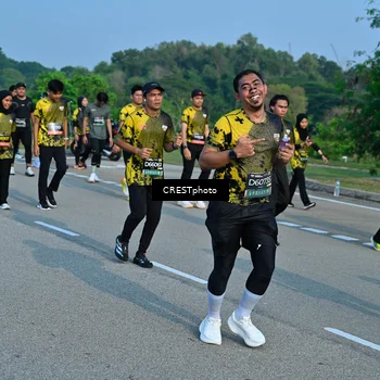 Runner Photo 6674869