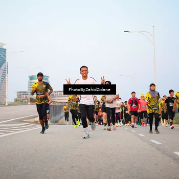 Runner Photo 6674876