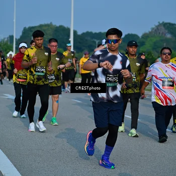 Runner Photo 6674877
