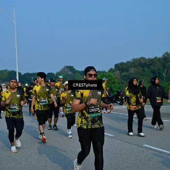 Runner Photo 6674895