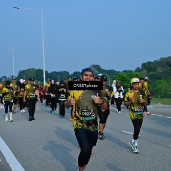 Runner Photo 6674899
