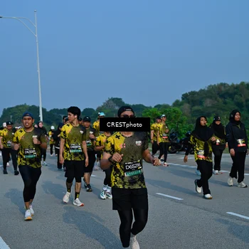 Runner Photo 6674901
