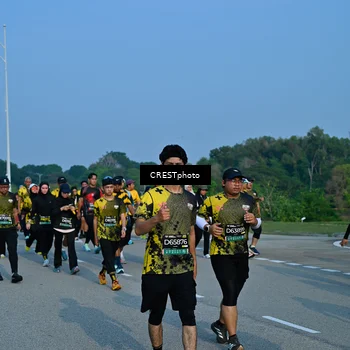 Runner Photo 6674902