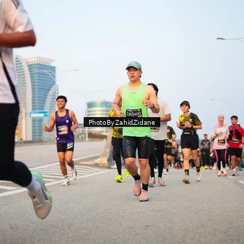 Runner Photo 6674922