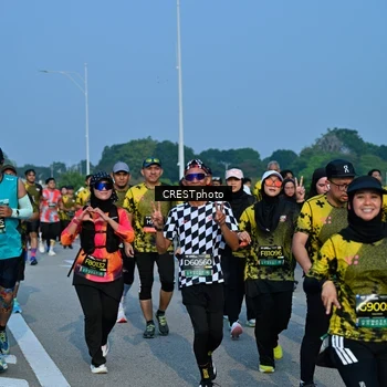 Runner Photo 6674923