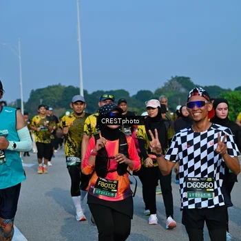 Runner Photo 6674932