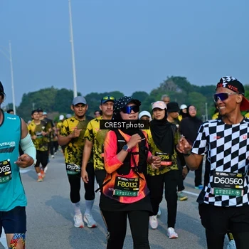 Runner Photo 6674934