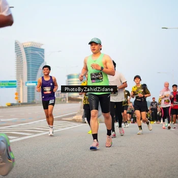 Runner Photo 6674935