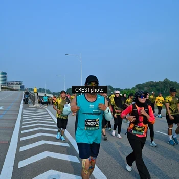 Runner Photo 6674940