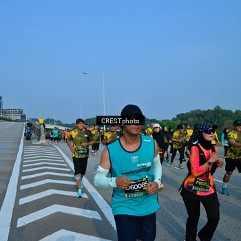 Runner Photo 6674951
