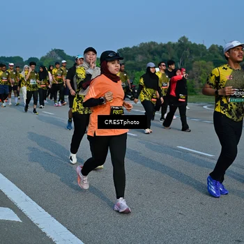 Runner Photo 6674979
