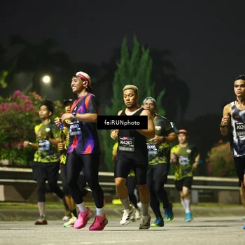Runner Photo 6675026