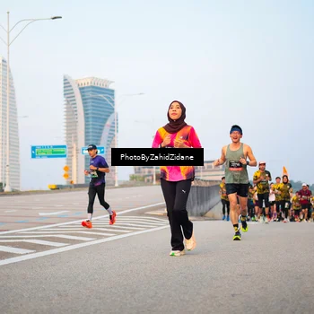 Runner Photo 6675074
