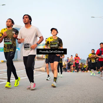 Runner Photo 6675083