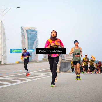Runner Photo 6675085