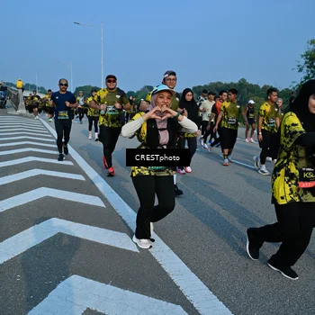 Runner Photo 6675109
