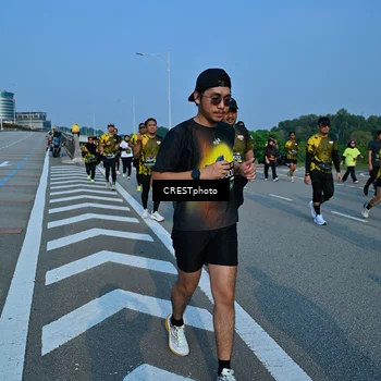 Runner Photo 6675151