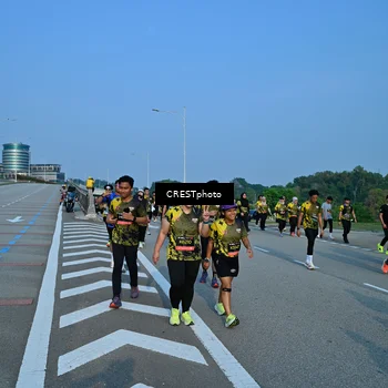 Runner Photo 6675222