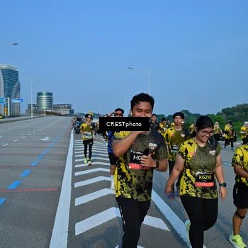 Runner Photo 6675251