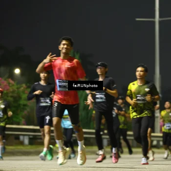 Runner Photo 6675252