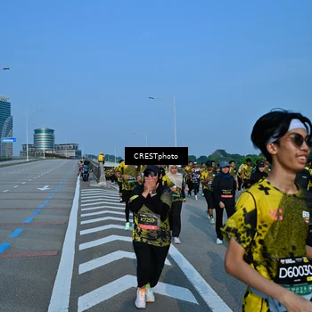 Runner Photo 6675253