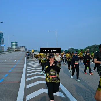 Runner Photo 6675262