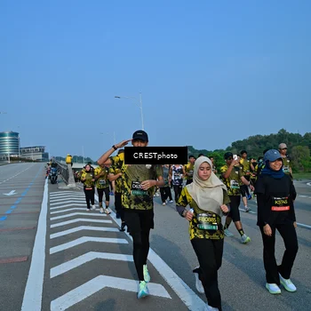 Runner Photo 6675263
