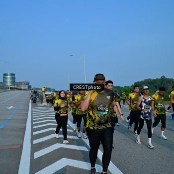 Runner Photo 6675280