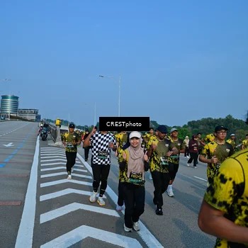 Runner Photo 6675313