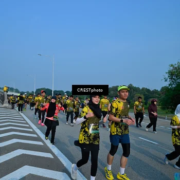 Runner Photo 6675325