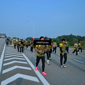 Runner Photo 6675336