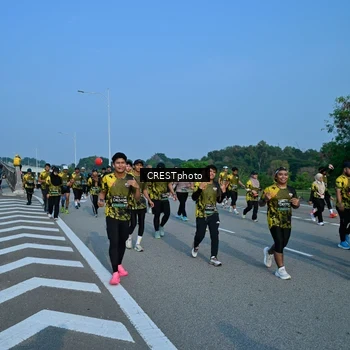 Runner Photo 6675341