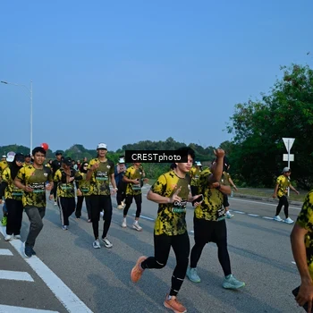 Runner Photo 6675343