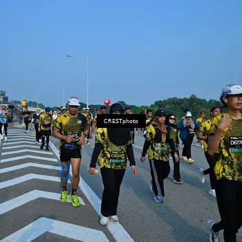 Runner Photo 6675352