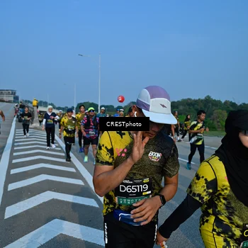 Runner Photo 6675357