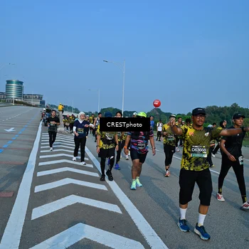 Runner Photo 6675360
