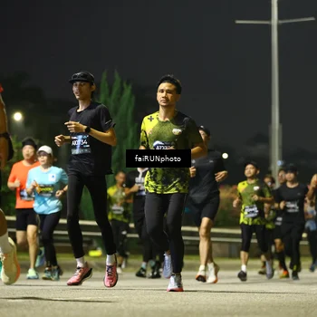 Runner Photo 6675369