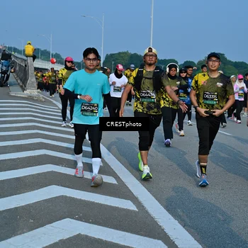 Runner Photo 6675405