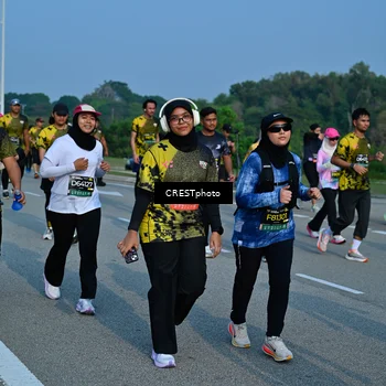 Runner Photo 6675416