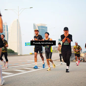 Runner Photo 6675446