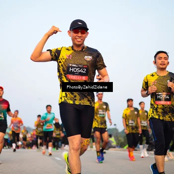Runner Photo 6675468