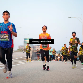 Runner Photo 6675524