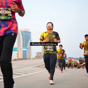Runner Photo 6675668