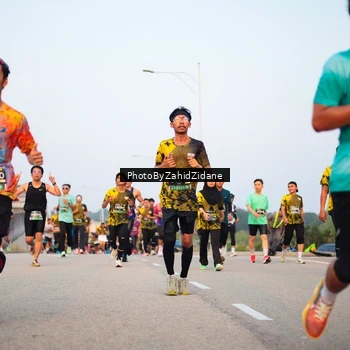 Runner Photo 6675678