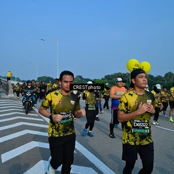 Runner Photo 6675691