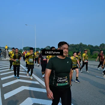 Runner Photo 6675725