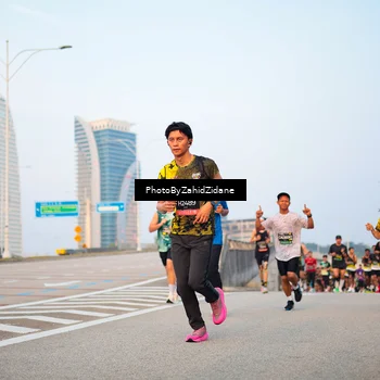 Runner Photo 6675726