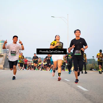 Runner Photo 6675741