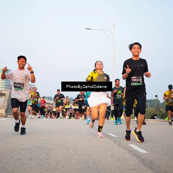 Runner Photo 6675752