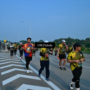 Runner Photo 6675765